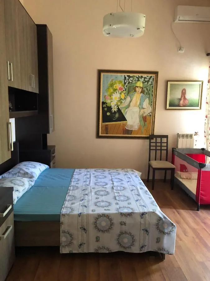 דורס Vila Meris 0*,  אלבניה
