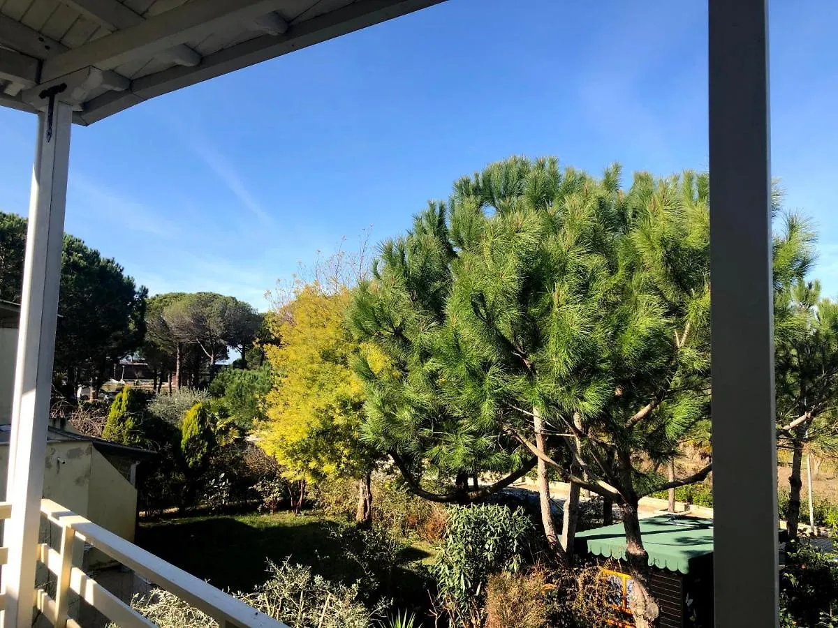 דורס Vila Meris וילה