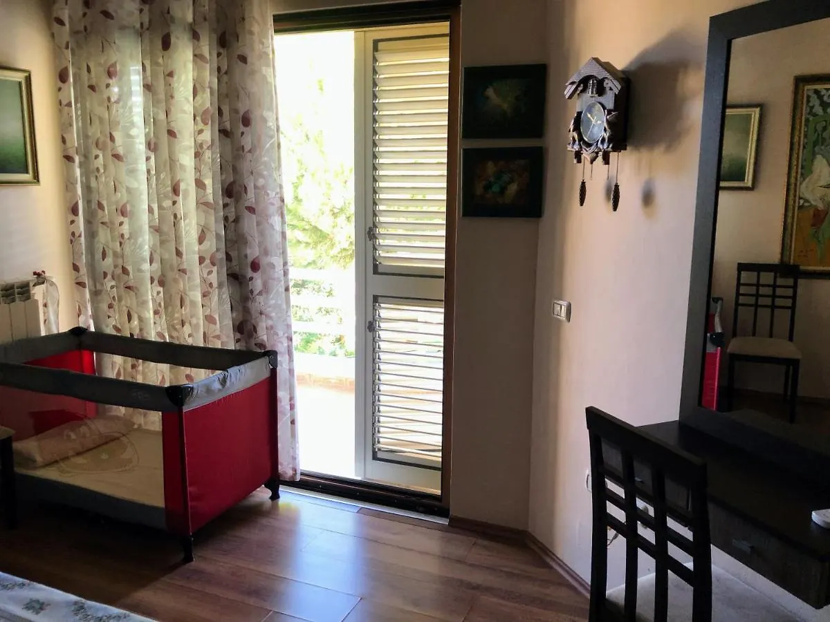 וילה דורס Vila Meris