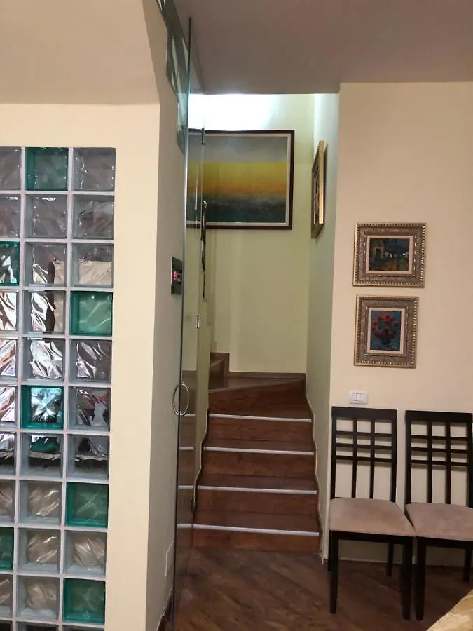 דורס Vila Meris